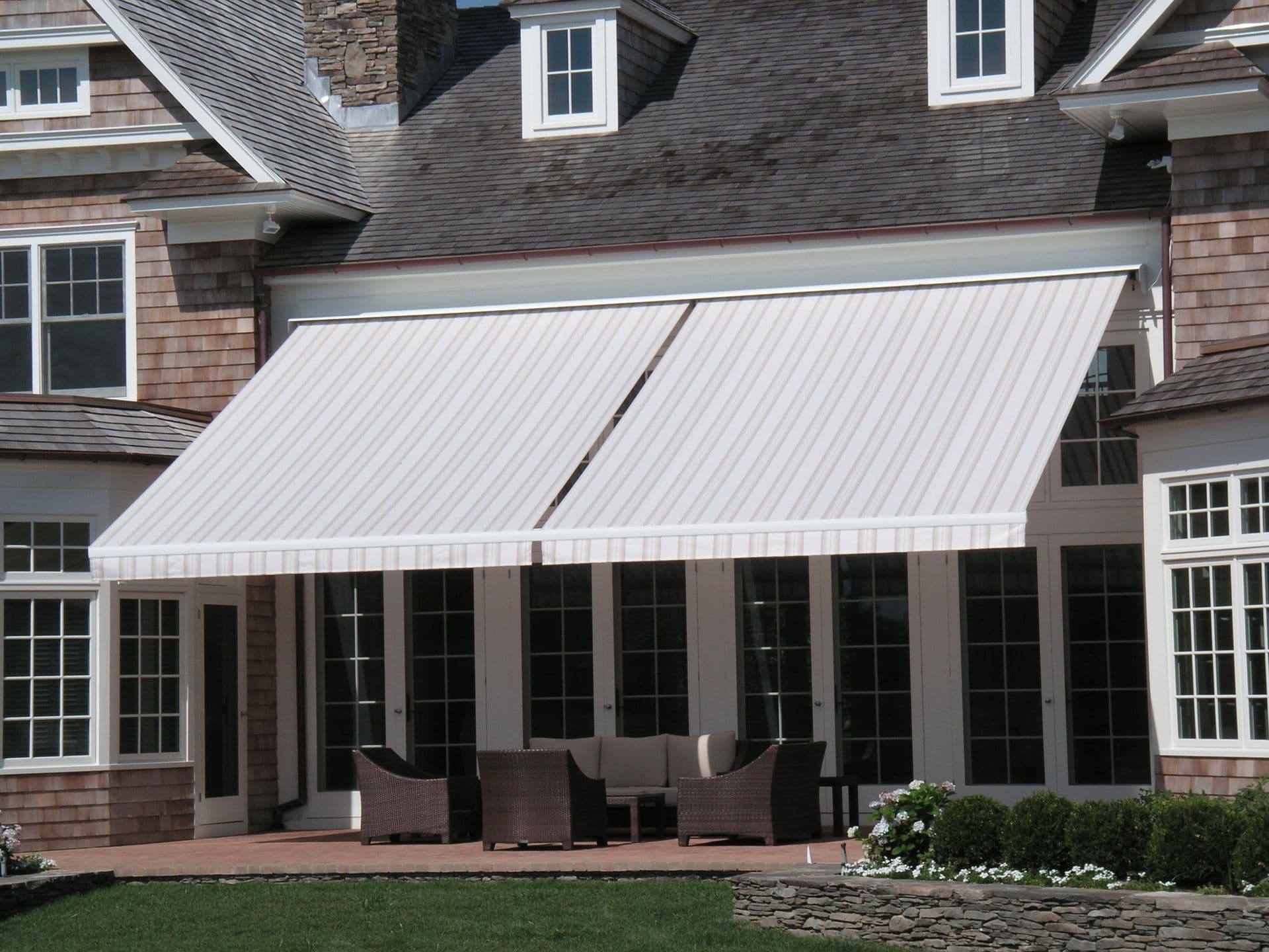 Retractable Awnings
