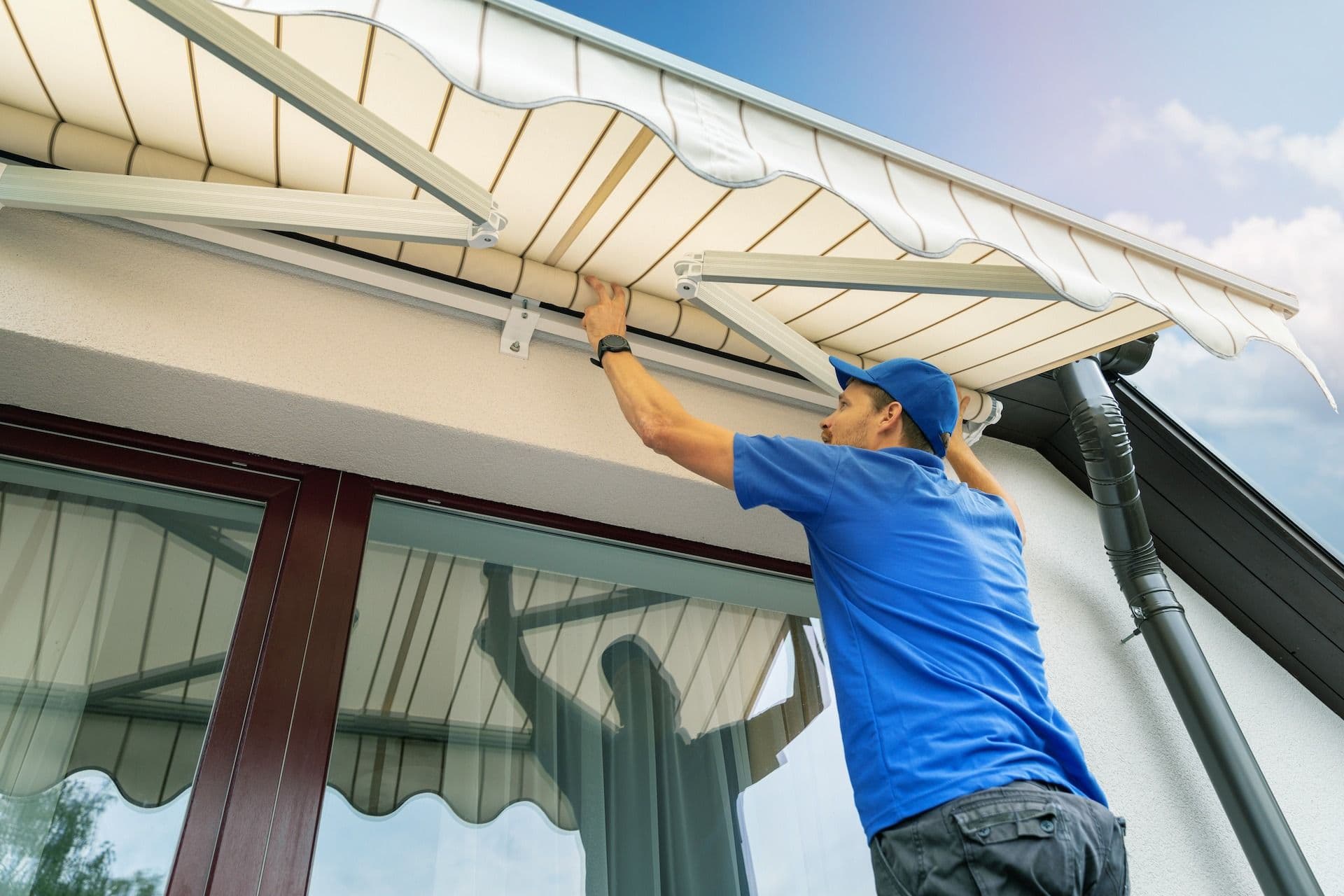 Beautiful, High-Quality Retractable Awnings